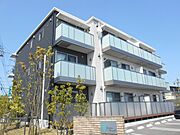 松前駅より徒歩5分 築12年5ヶ月 3階建の賃貸物件