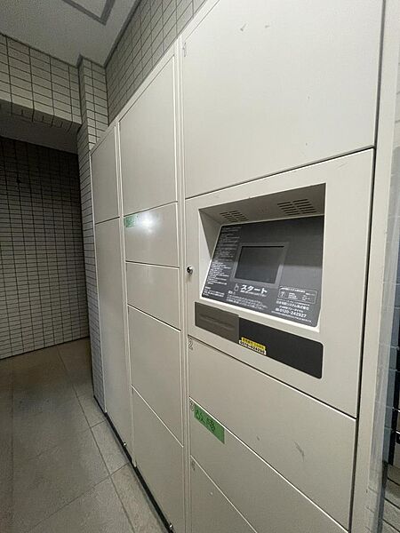 宅配ボックス