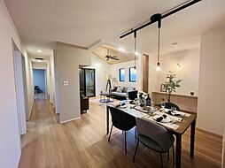 リビング/ダイニングの画像