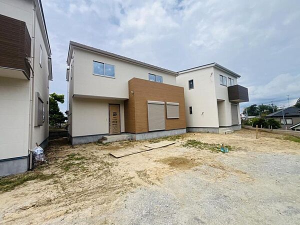 小・中学校徒歩15分圏内とお子様の通学も安心