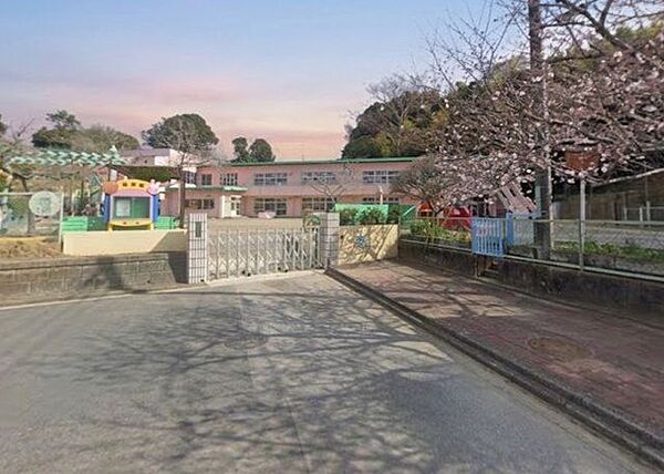 酒直幼稚園 徒歩29分。 2320m
