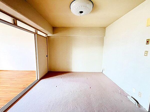 居心地良く、ご家族皆がゆったり寛げる憩いのリビングルーム