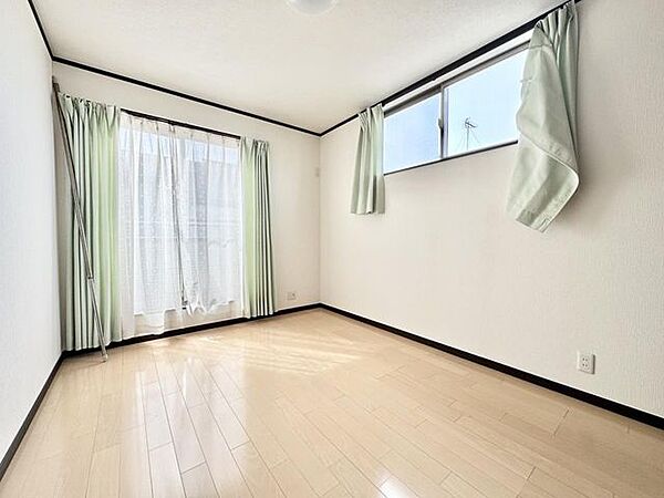 2面採光で通風良好！心地よく過ごせます