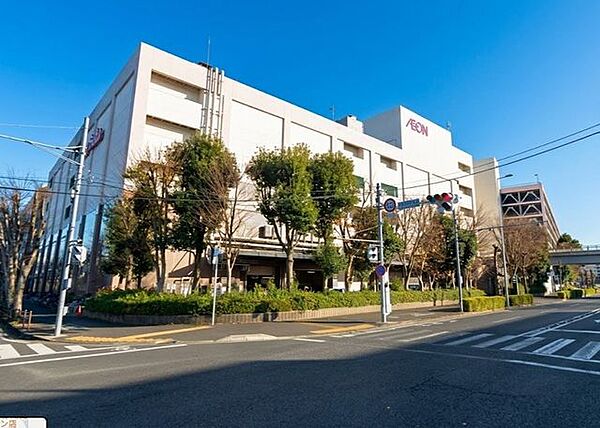 イオンスタイル成田ニュータウン 徒歩24分。 1900m