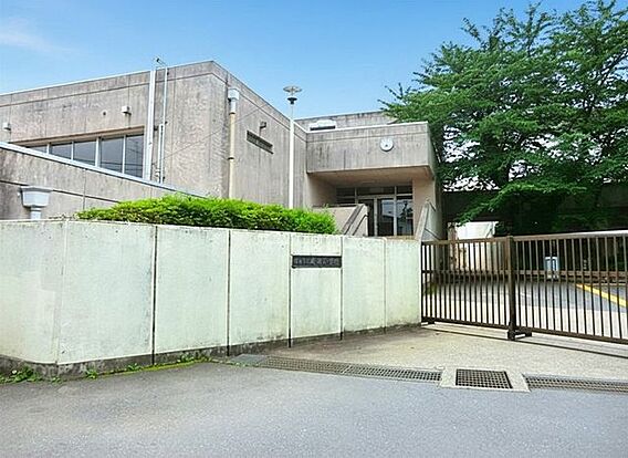 成田市立成田小...