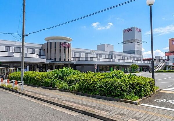 イオンスタイル成田 徒歩16分。 1220m