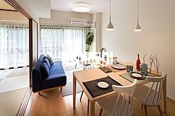 アーバンパーク三ツ池公園　Ｅ棟 5階3LDKのリビング/ダイニング