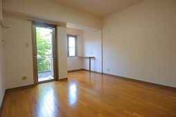 グリーンヒルズＡ 1階ワンルームのリビング/ダイニング