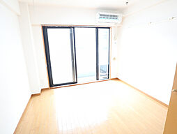 ベルステージI 3階1Kのリビング/ダイニング