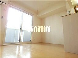 グランディールII 1階ワンルームのリビング/ダイニング