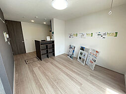 Ｄ-ＲＯＯＭ六供町2丁目 103 1階1LDKのリビング/ダイニング