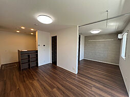 sanctuary court 1階1LDKのリビング/ダイニング