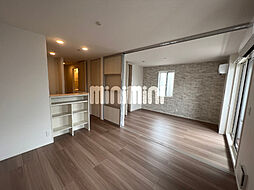 Maisond Erable 2階1LDKのリビング/ダイニング