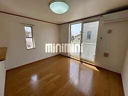 デフィー・ホワイト 2階1LDKのリビング/ダイニング