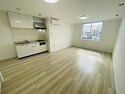 グランツリー井野 203 2階1LDKのリビング/ダイニング