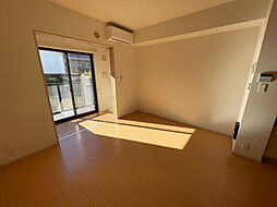 リュミエール　Ｍ 1階1LDKのリビング/ダイニング