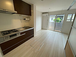 オペラハウス下之城 1階1LDKのリビング/ダイニング