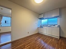 カーサ・ベルデ 2階3DKのリビング/ダイニング