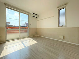 パルテノンMIYAKO 1階ワンルームのリビング/ダイニング