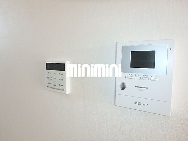 detached 群馬県伊勢崎市香林町１丁目511-3

地図を見る