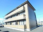 伊勢崎駅より徒歩23分 築18年10ヶ月 3階建の賃貸物件