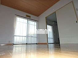 ハイツ緑ヶ丘 1階1LDKのリビング/ダイニング