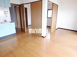 グラントレックI 2階2LDKのリビング/ダイニング