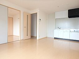 ベルサードＡ A101 1階2LDKのリビング/ダイニング