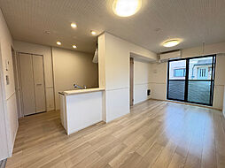 梅の木テラス 1階1LDKのリビング/ダイニング