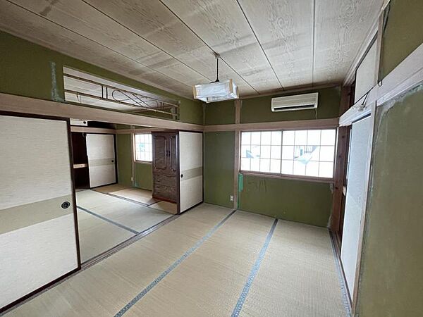 detached 福島県須賀川市坂の上町
地図を見る