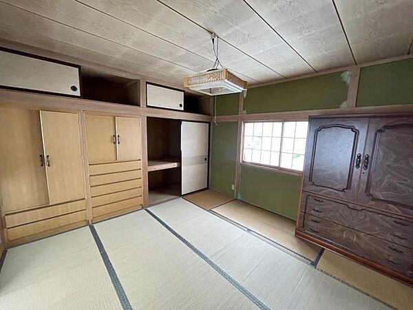 detached 福島県須賀川市坂の上町
地図を見る
