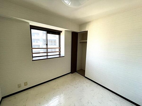 apartment 福島県郡山市本町1丁目
地図を見る