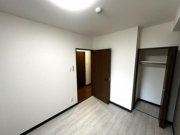 apartment 福島県郡山市桃見台
地図を見る