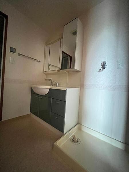 apartment 福島県郡山市池ノ台
地図を見る