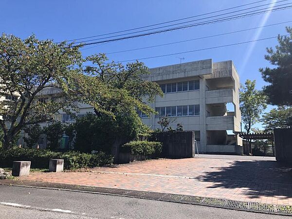 detached 福島県西白河郡矢吹町東郷
地図を見る