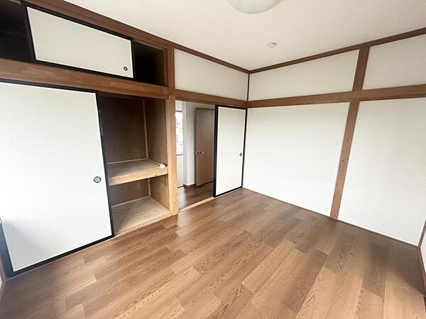 detached 福島県西白河郡矢吹町東郷
地図を見る