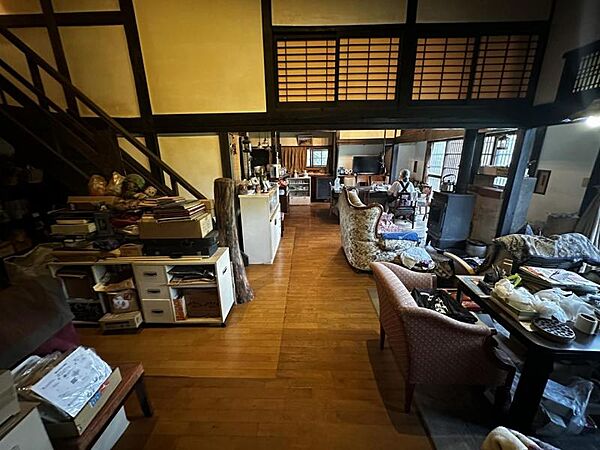 detached 福島県郡山市西田町土棚字内出
地図を見る