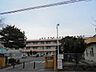 周辺：芳賀小学校　徒歩約10分（807ｍ）