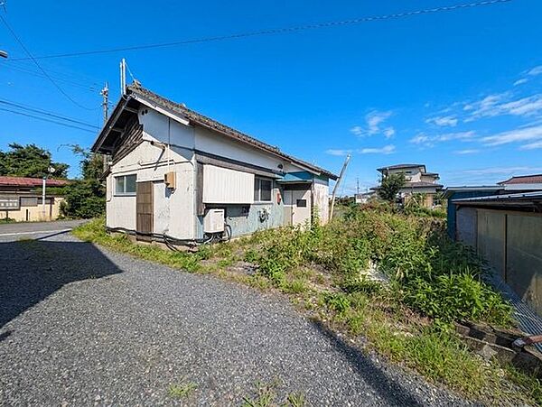 解体更地渡しになります。