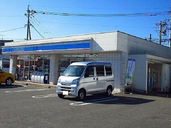 画像18:ローソン佐賀巨勢店まで900m