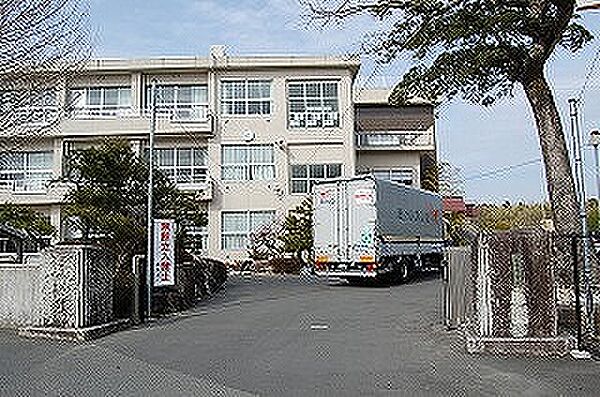 画像16:【中学校】菰野町立菰野中学校まで902ｍ