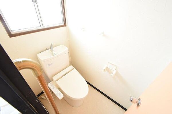 detached 茨城県牛久市神谷１丁目37-19
地図を見る