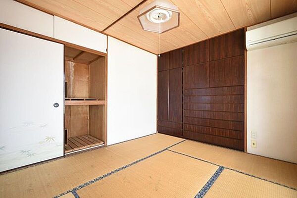 detached 茨城県牛久市神谷１丁目37-19
地図を見る