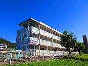 野洲駅より徒歩17分 3階 築47年2ヶ月の賃貸物件