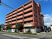 守山駅より徒歩15分 3階 築28年10ヶ月の賃貸物件