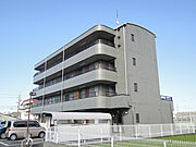 守山駅より徒歩10分 3階 築30年11ヶ月の賃貸物件