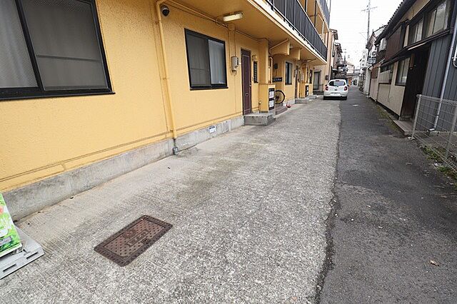 9 / 11