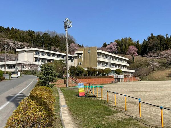 detached 福島県二本松市上竹1丁目
地図を見る