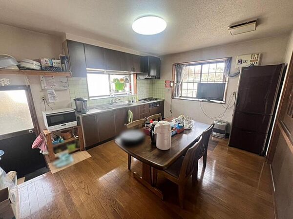 detached 福島県二本松市南トロミ
地図を見る