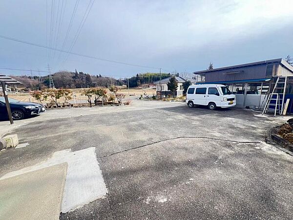 detached 福島県二本松市南トロミ
地図を見る
